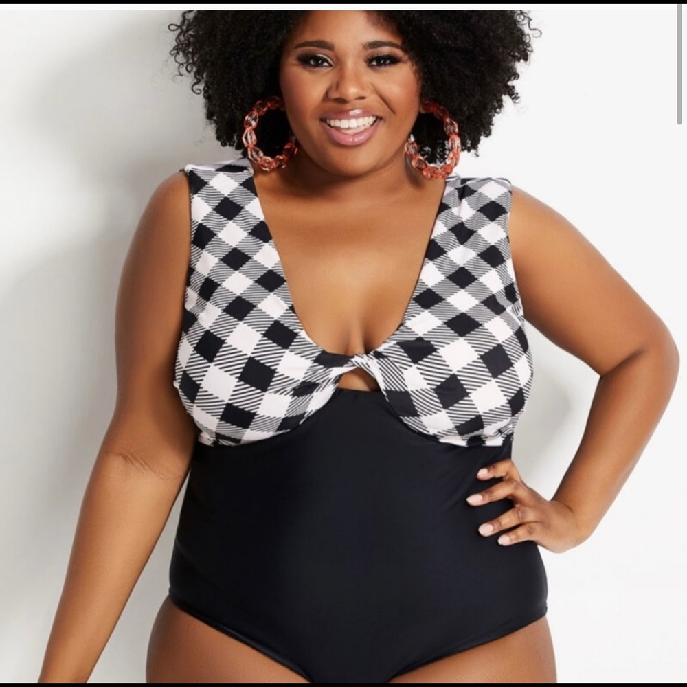 HOST PICK Raisins Curve Gaia One-Piece Size 24